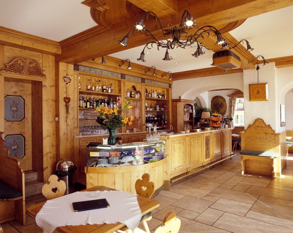 Hotel Villa Argentina Cortina dʼAmpezzo Zewnętrze zdjęcie